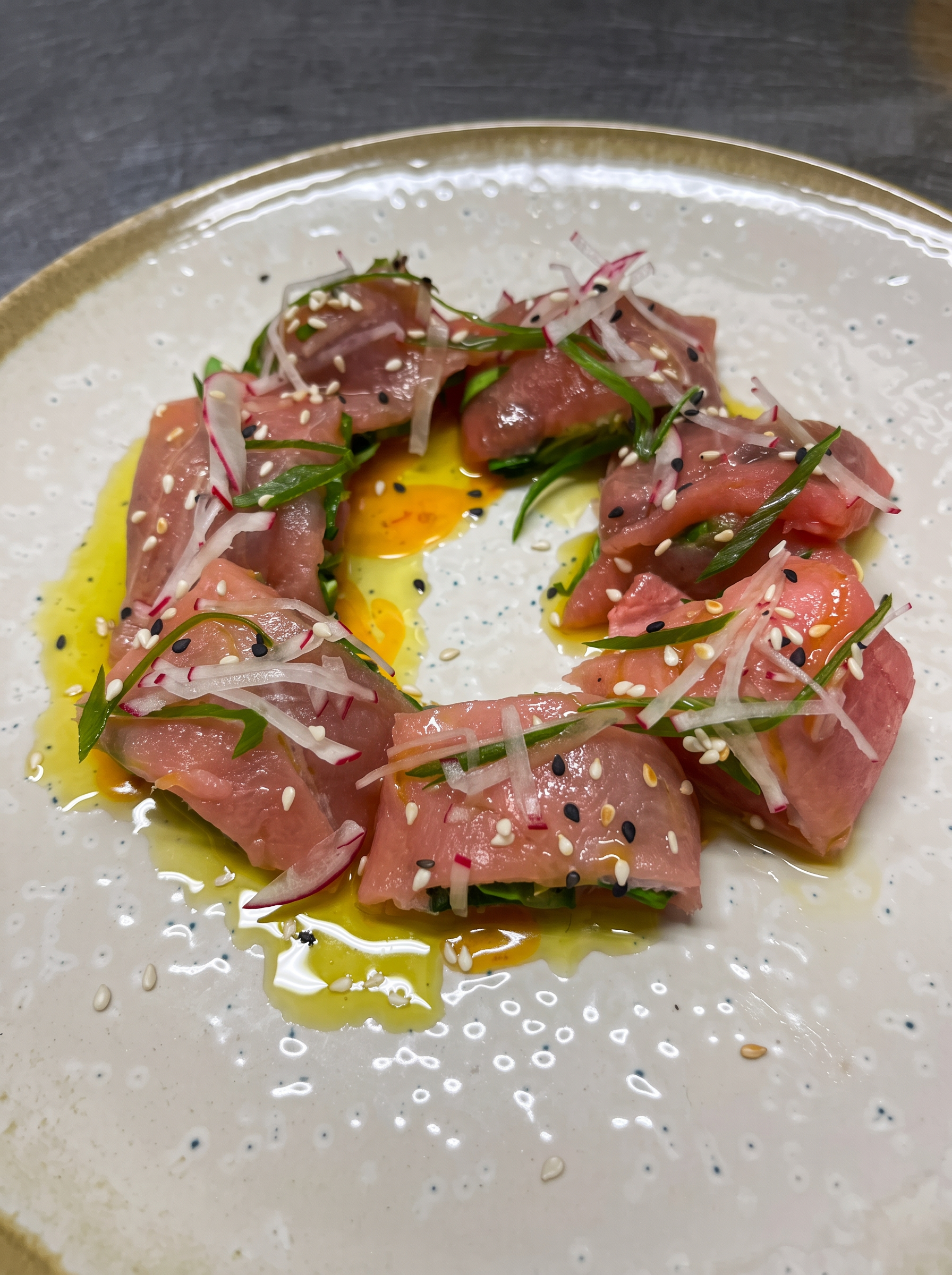 Tuna s sezamom