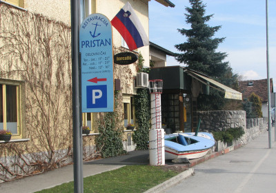 Pročelje restavracije 